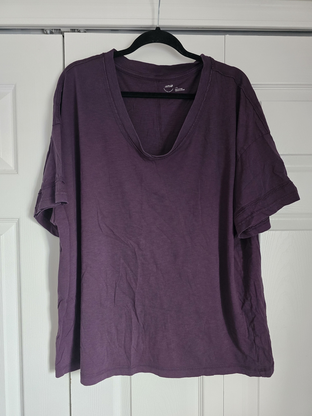 aerie Relaxed V-Neck Short Sleeve Tee in Plum